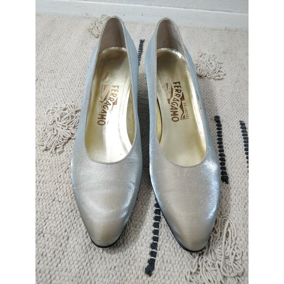 Vintage VTG Salvatore Ferragamo Florence Ice Blue Slip on Pumps Size 9.5 - Picture 3 of 12